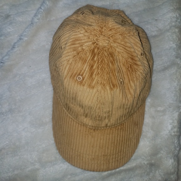 Made well light brown hat - Picture 5 of 6